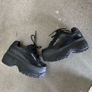 Naked Wolfe Sporty Black Leather Sneakers